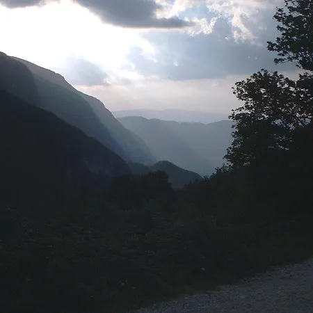 Umbria Valnerina In Noble Near Spoleto X 4-6 Persons *