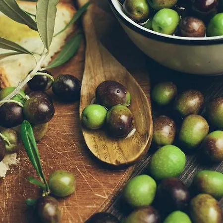 Дом отдыха Umbria Valnerina In Noble Near Spoleto X 4-6 Persons